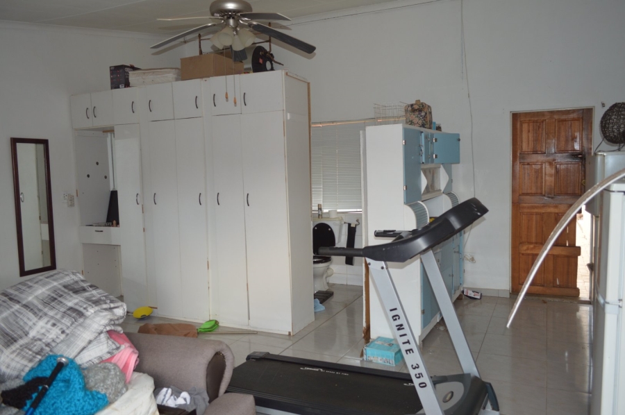 4 Bedroom Property for Sale in Flamwood North West